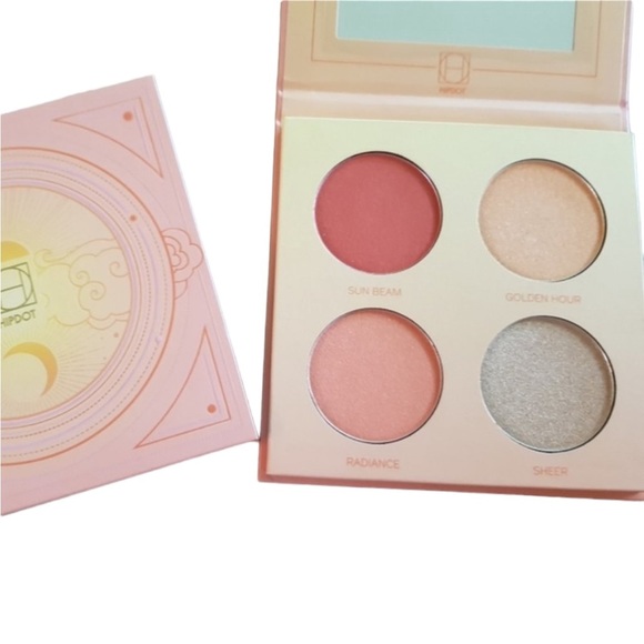 HIPDOT Sun Goddess Face Palette - Picture 2 of 3